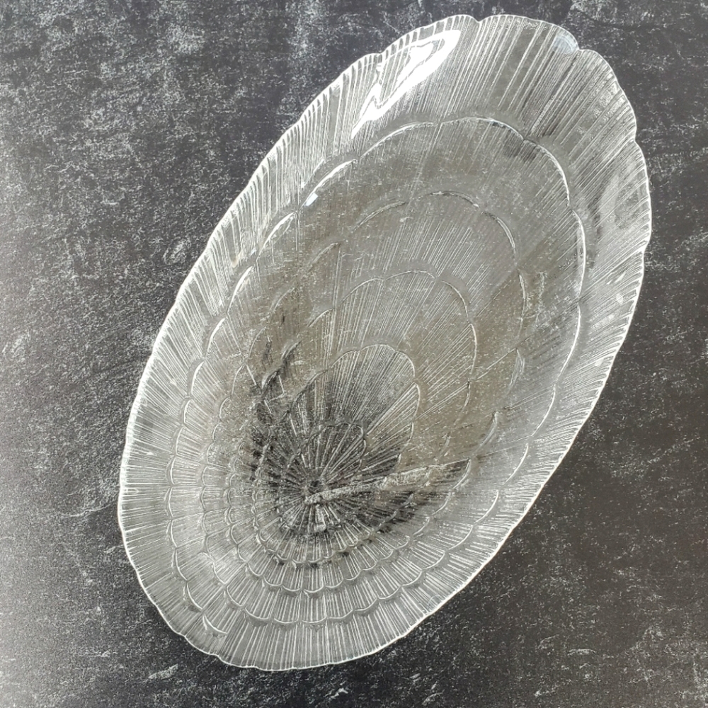 Pasabahce pressed glass platter,pristine condition